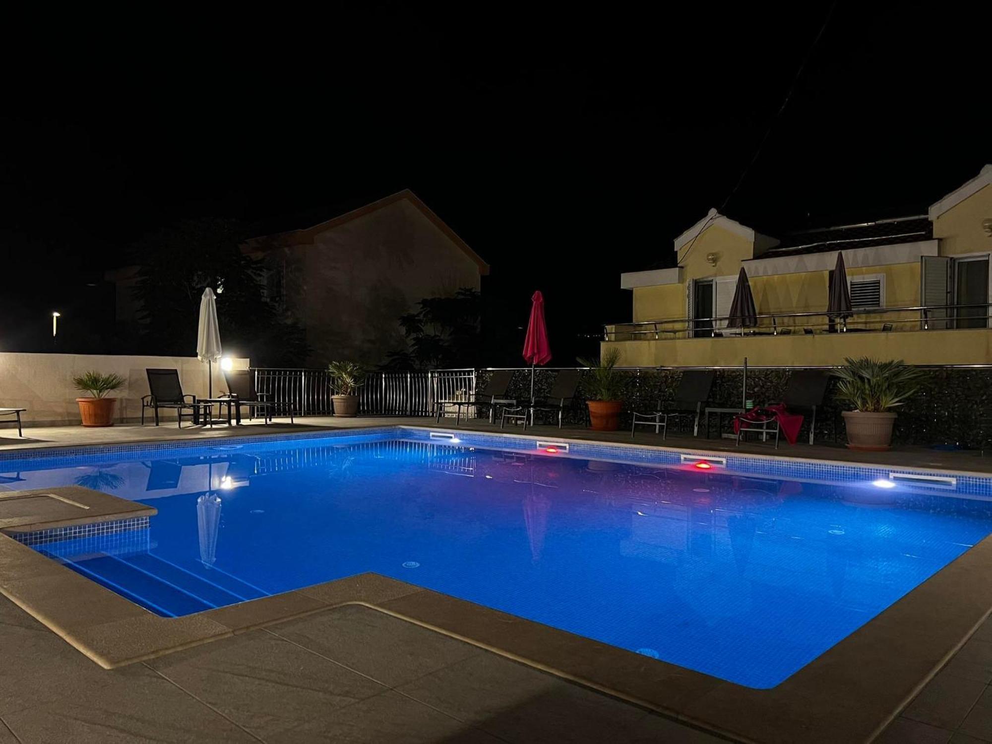 Villa Luna Trogir Ngoại thất bức ảnh